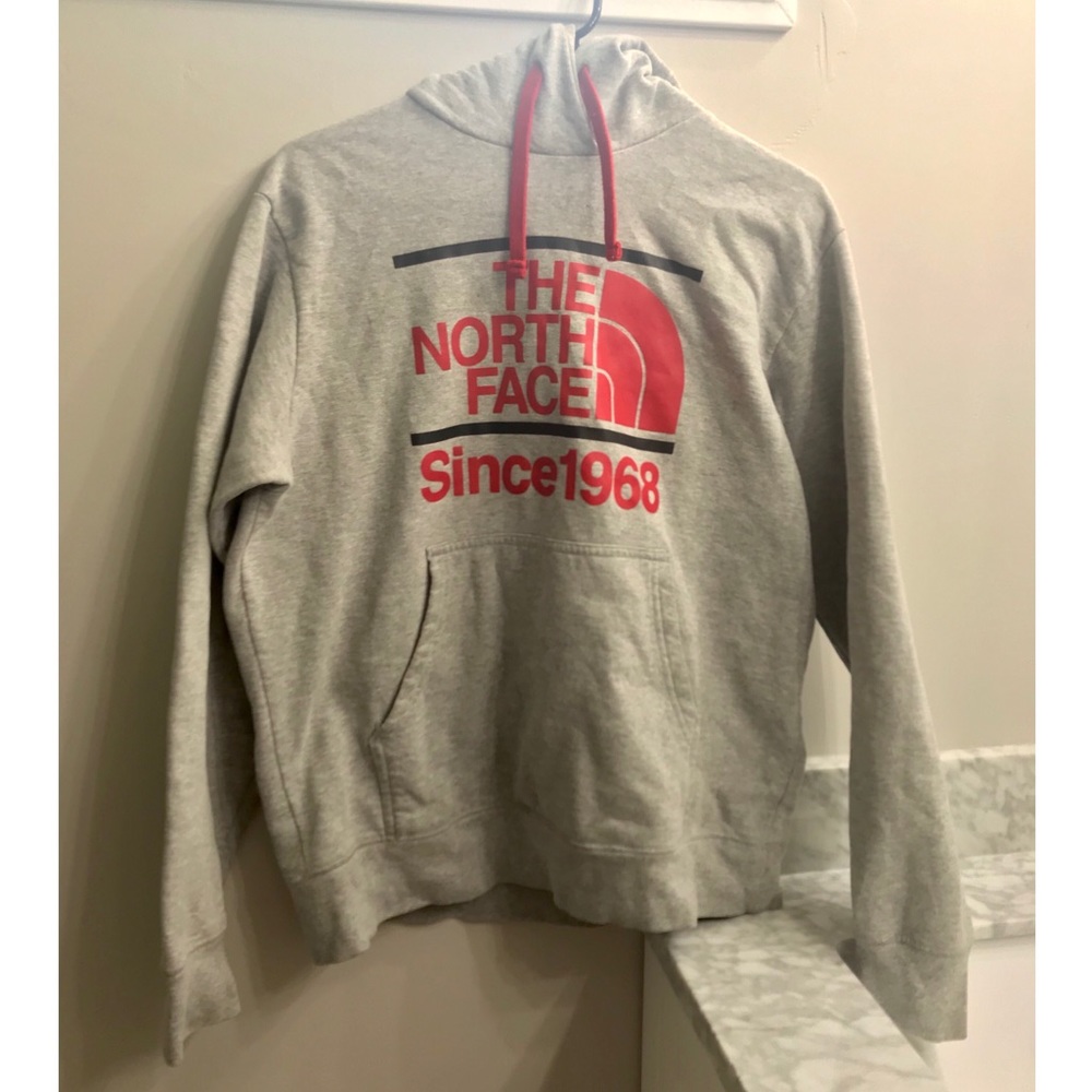 Men’s North Face Hoodie